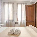 בית נופש Calmaggiore - Luxury Group